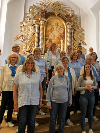 „SHINE BRIGHT” – Strahlende Augen und Stimmenglanz